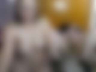 Live cam show with Candy-honey29 - Nipple Piercings on Milfs Live
