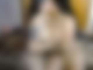 Live cam show with Candy-honey29 - Strip on Camsoda
