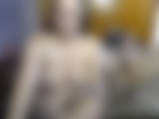 Live cam show with Candy-honey29 - Big Ass on Camsoda