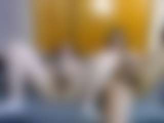 Live cam show with Candy-honey29 - Facial Piercings on CamwithHer