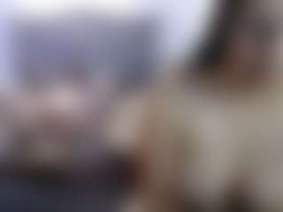 Live cam show with Candy-honey29 - Green Eyes on Cam Slut