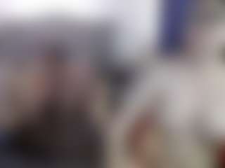 Live cam show with Candy-honey29 - Nipple Piercings on Lustler