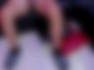 Live cam show with CataleyaHammond - Tease on infinitiblacc.com