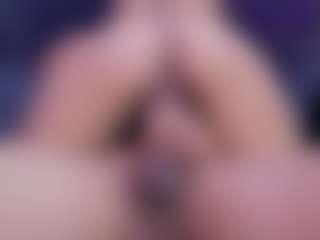 Live cam show with CataleyaHammond - Drinking on camgirlchat.live