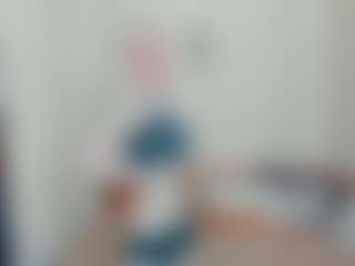 Live cam show with CecilaChars - Nature on Camsoda
