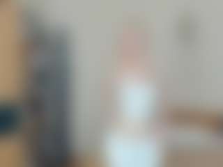 CecilaChars's Live Sex Cam Show