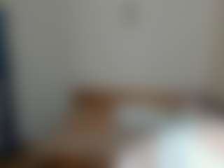 Live cam show with CecilaChars - Teen (18+) on Uber Horny