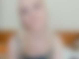 CecilaChars's Live Sex Cam Show