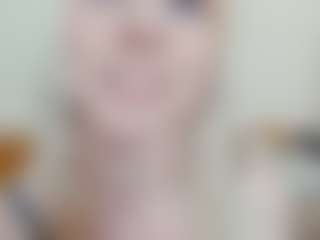 CecilaChars's Live Sex Cam Show