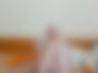 Live cam show with CecilaChars - Natural on Camsoda
