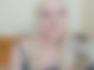 CecilaChars's Live Sex Cam Show