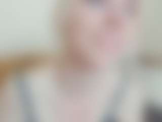 CecilaChars's Live Sex Cam Show