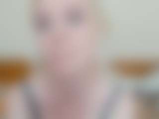 CecilaChars's Live Sex Cam Show