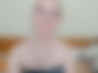 CecilaChars's Live Sex Cam Show