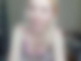 CecilaChars's Live Sex Cam Show