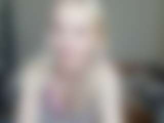 CecilaChars's Live Sex Cam Show