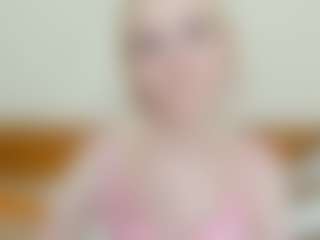 CecilaChars's Live Sex Cam Show
