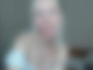 Live cam show with CecilaChars - Skinny on crypto-cams