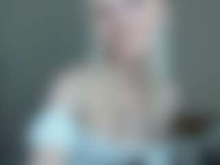 CecilaChars's Live Sex Cam Show