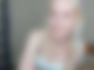 CecilaChars's Live Sex Cam Show