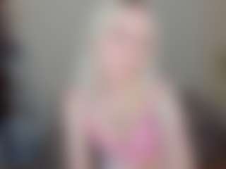 CecilaChars's Live Sex Cam Show