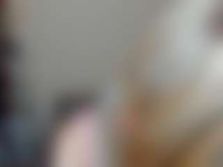 CecilaChars's Live Sex Cam Show