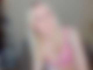 CecilaChars's Live Sex Cam Show