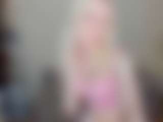 Live cam show with CecilaChars - Pov on StripNow