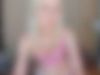 CecilaChars's Live Sex Cam Show