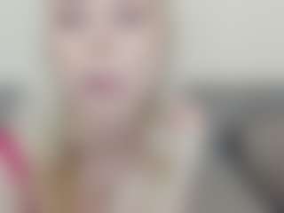 CecilaChars's Live Sex Cam Show