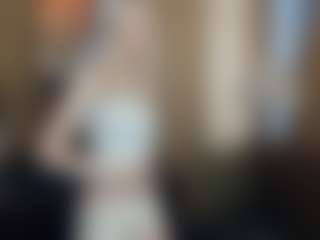 CecilaChars's Live Sex Cam Show