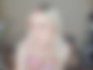 CecilaChars's Live Sex Cam Show