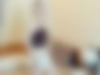 CecilaChars's Live Sex Cam Show