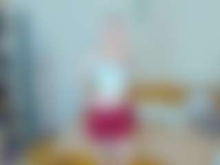 CecilaChars's Live Sex Cam Show