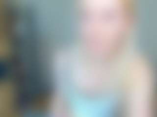CecilaChars's Live Sex Cam Show