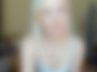 Live cam show with CecilaChars - College on AdultVida.com