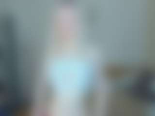 CecilaChars's Live Sex Cam Show