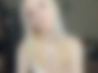 CecilaChars's Live Sex Cam Show