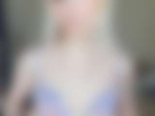 CecilaChars's Live Sex Cam Show