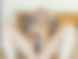 CecilaChars's Live Sex Cam Show