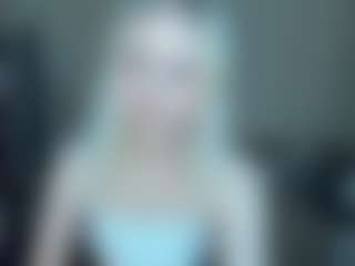 Live cam show with CecilaChars - College on Camsoda