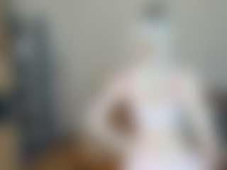 CecilaChars's Live Sex Cam Show