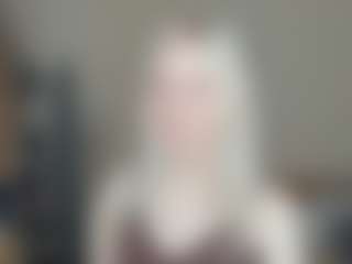 Live cam show with CecilaChars - Skinny on https://playwithruby.com