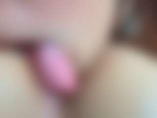 chantalmia68's Live Sex Cam Show