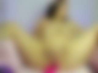 Coralhills's Live Sex Cam Show