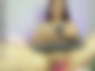 Live cam show with Coralhills - Facial Piercings on Streamer API