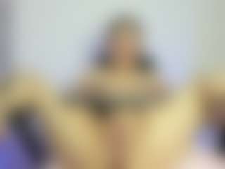 Live cam show with Coralhills - Cowgirl on Camsoda