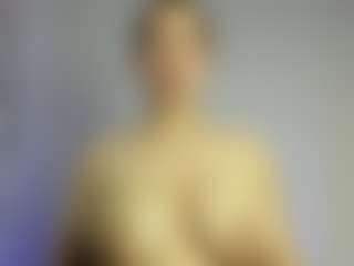 Coralhills's Live Sex Cam Show