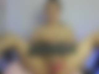 Coralhills's Live Sex Cam Show
