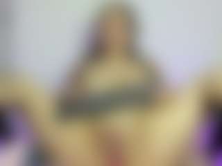Coralhills's Live Sex Cam Show